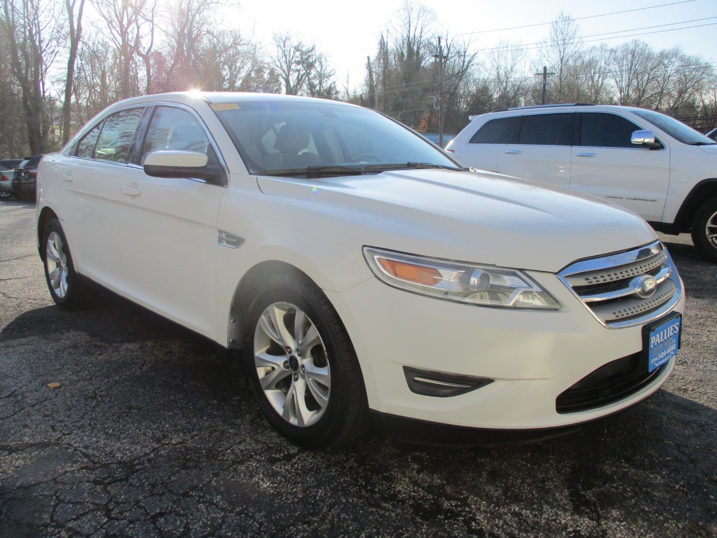 2010 Ford Taurus (1FAHP2HW2AG) , AUTOMATIC transmission, located at 540a Delsea Drive, Sewell, NJ, 08080, (856) 589-6888, 39.752560, -75.111206 - Photo#8